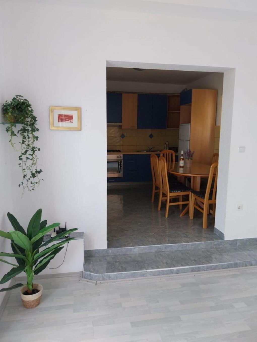Apartments Josip Baška Voda Esterno foto