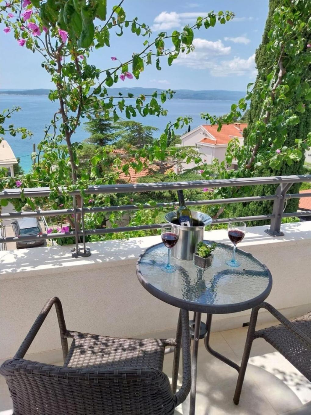 Apartments Josip Baška Voda Esterno foto
